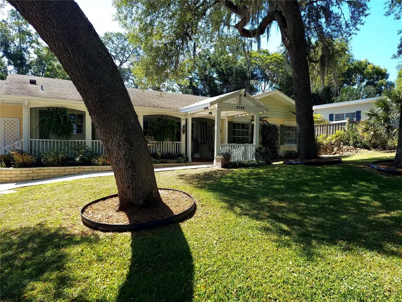 2308 Overlook Dr, FL
