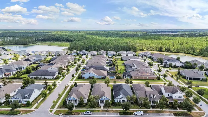 4384 Broad Porch Run, FL