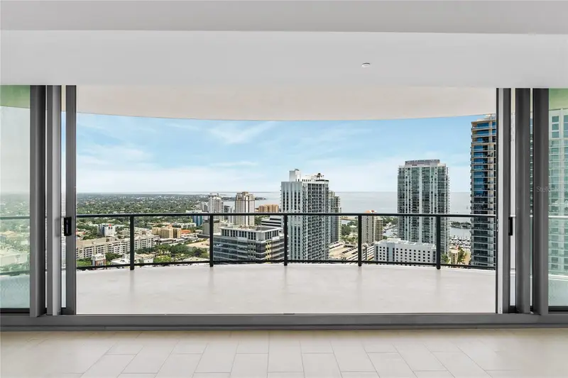 400 Central Ave #3107, FL