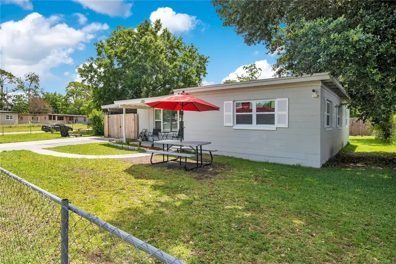 1301 Lawne Blvd, FL