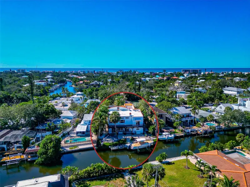 681 Avenida De Mayo, FL