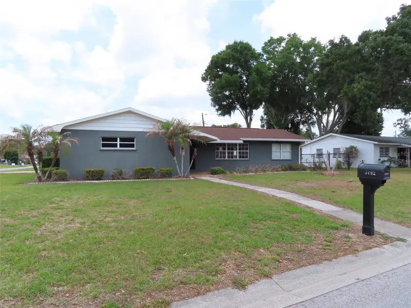 5702 Jacaranda Ave, FL