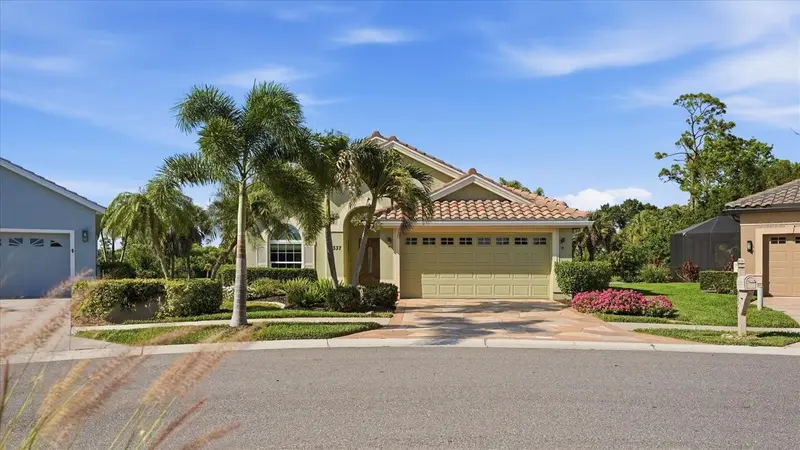3337 Pine Shadow Cir, FL