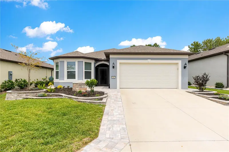 8983 Sw 57th Place Rd, FL