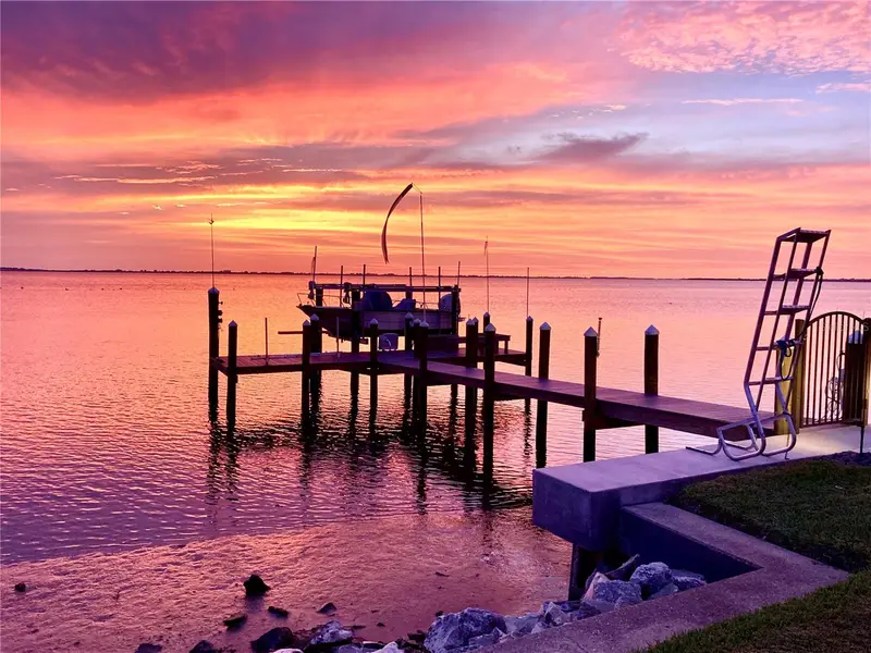 7927 Longbay Blvd, FL