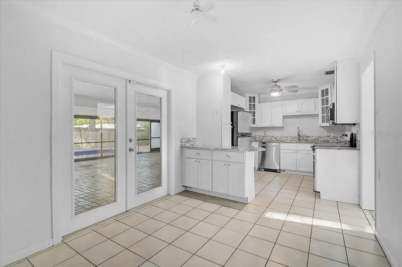 345 S Tuttle Ave, FL