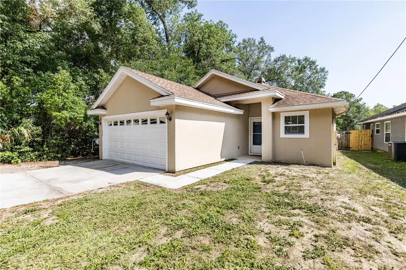 31080 Lochmore Cir, FL