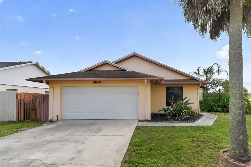 5325 Barefoot Path, FL