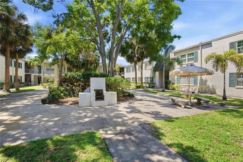 4315 Aegean Dr #102 C, FL