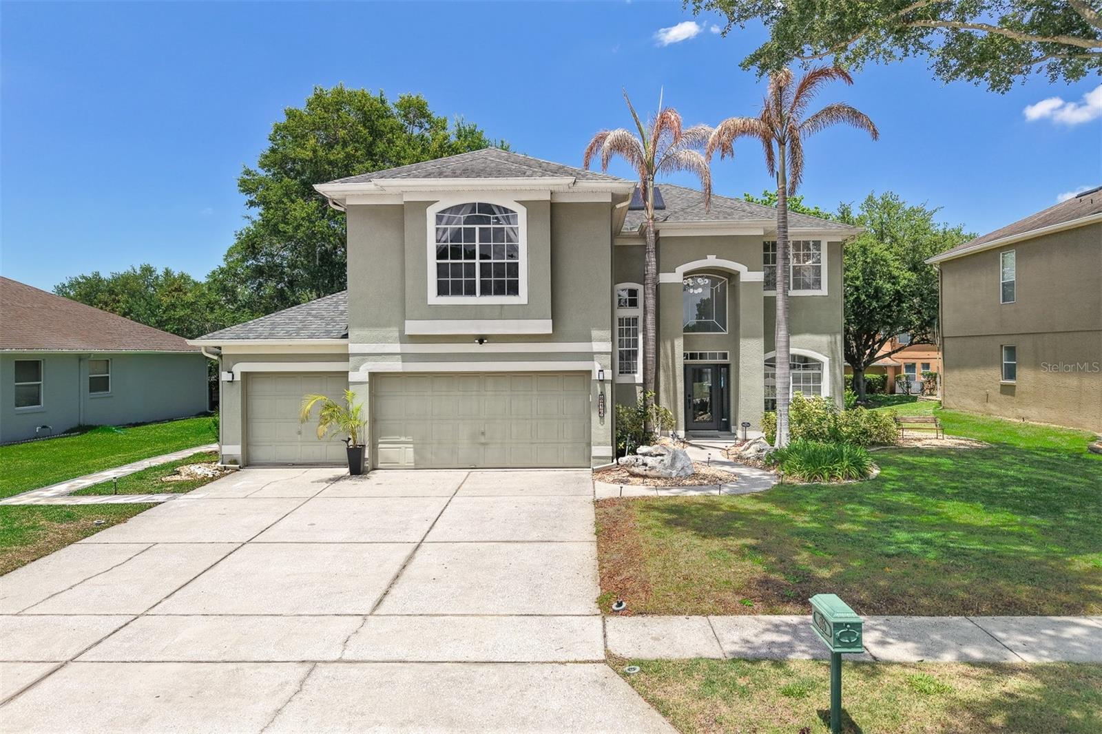 816 Lancer Cir, FL