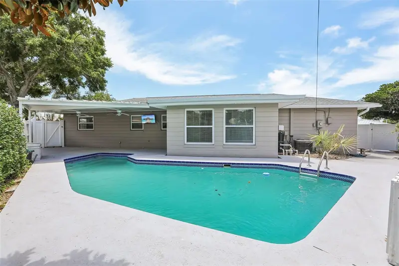 11589 64th Ter, FL