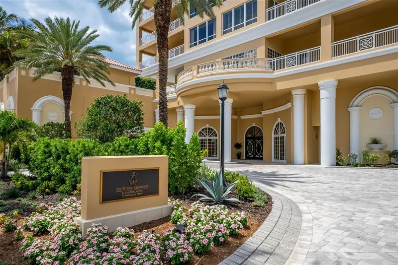 35 Watergate Dr #502, FL