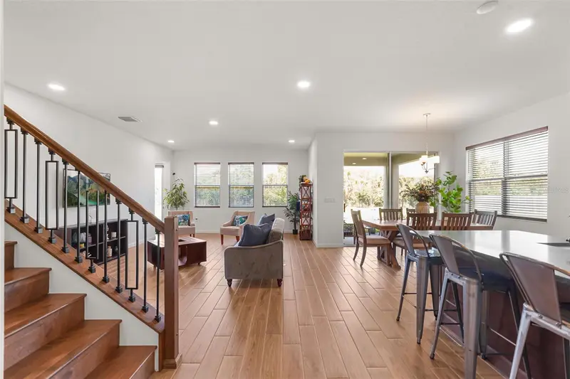 854 River Stone Trl, FL