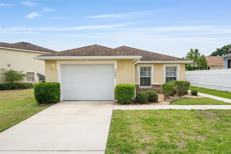 5085 Ne 122nd Blvd, FL