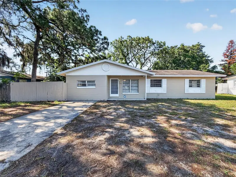 5020 Londonderry Blvd, FL