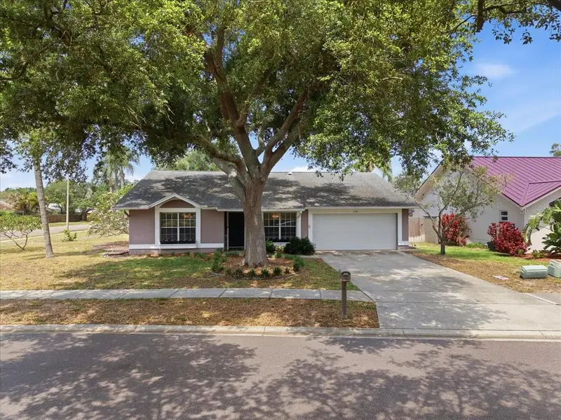 798 Countryshire Ln, FL