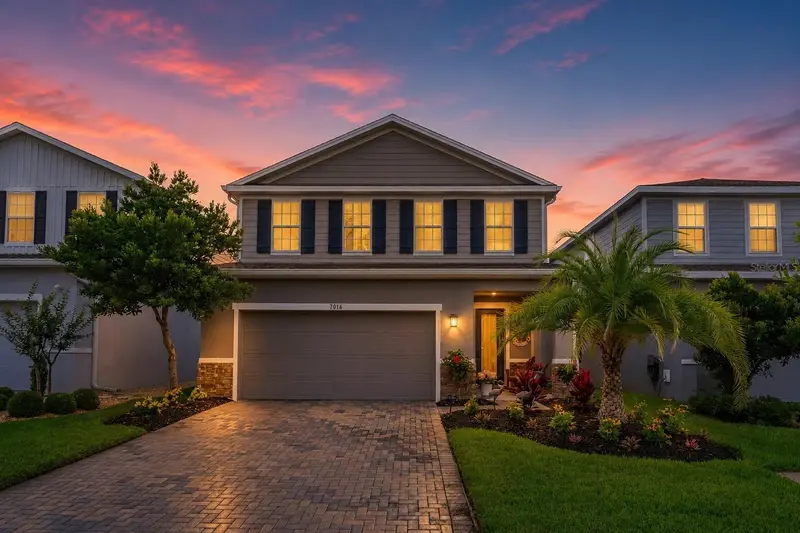 Lakewood Park listing