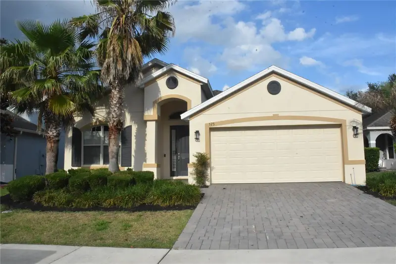 573 Kistler Cir, FL