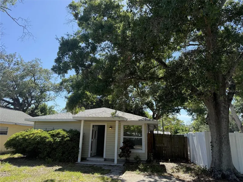 1348 Friend Ave, FL