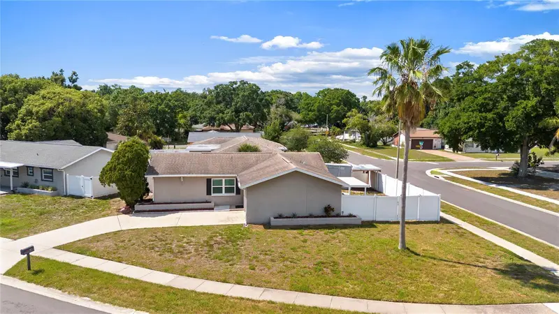 2331 Newton Dr, FL