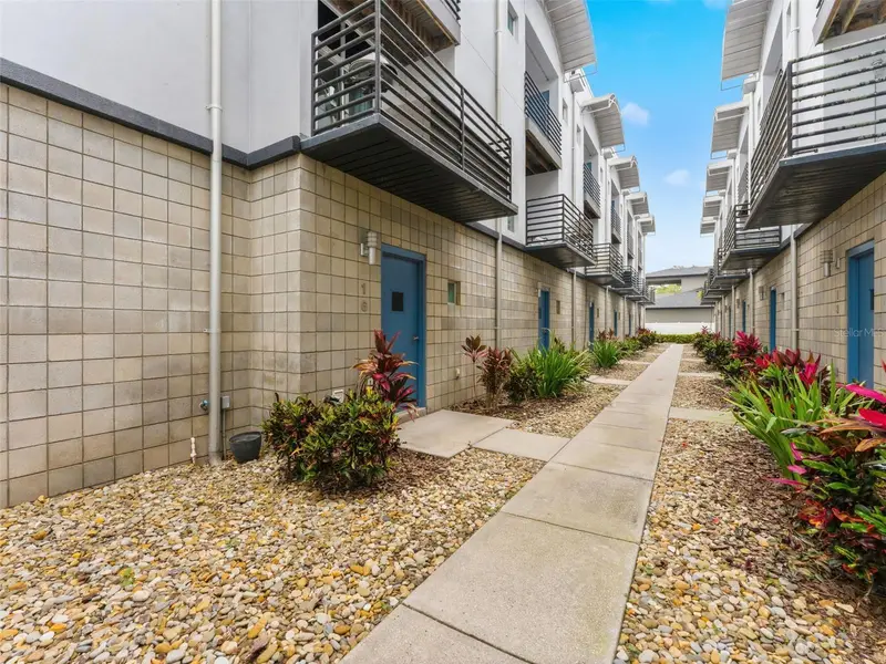 5008 S Macdill Ave #16, FL