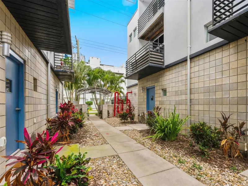 5008 S Macdill Ave #16, FL