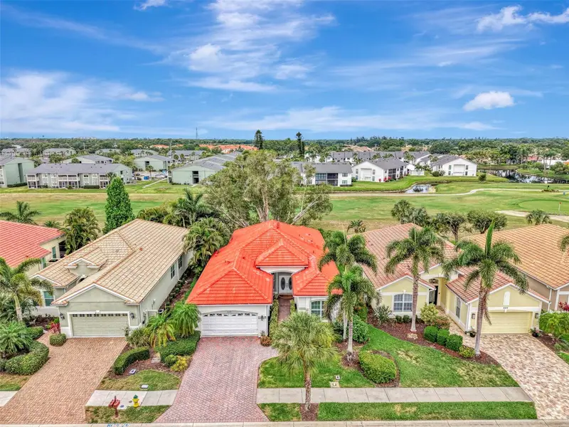 625 Misty Pine Dr, FL