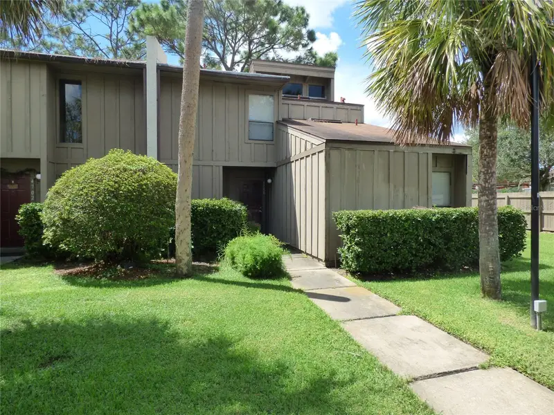 4700 Jasmine Creek Ln #1512, FL