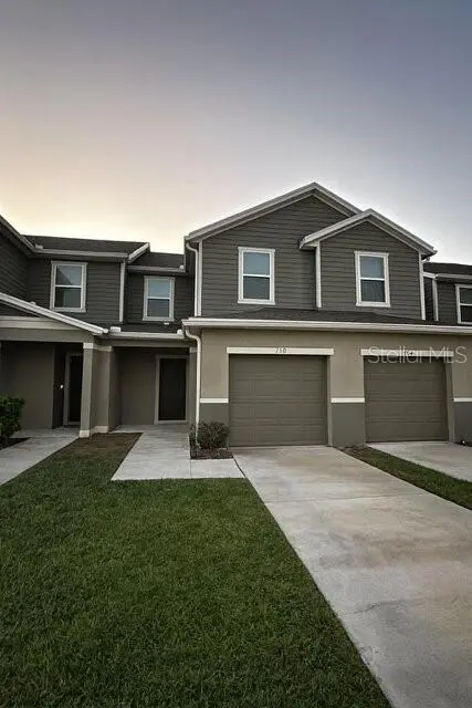 710 Stoney Point Cir, FL