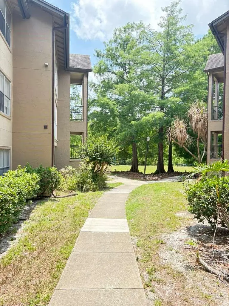 637 Buoy Ln #304, FL