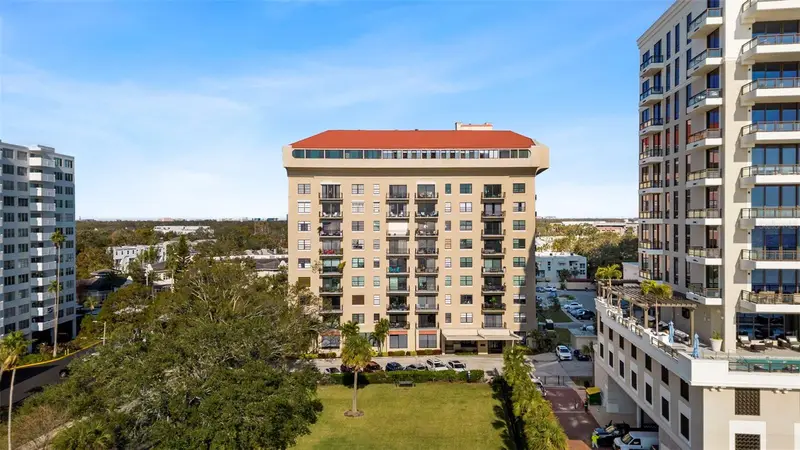 2109 Bayshore Blvd #205, FL