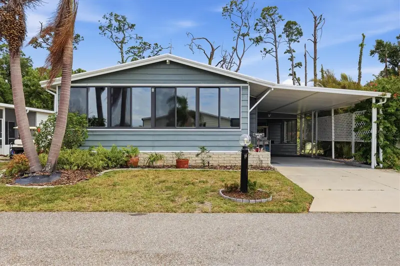 807 Seabrooke Dr, FL
