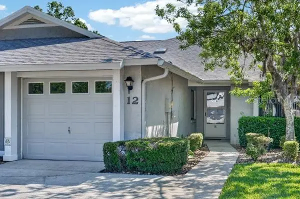 12 Lake Forest Cir N, FL