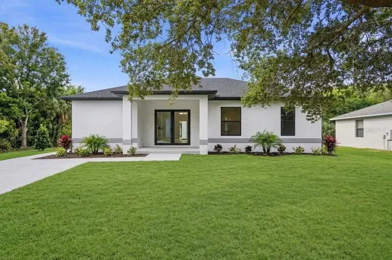 2906 Old State Road 64 W, FL