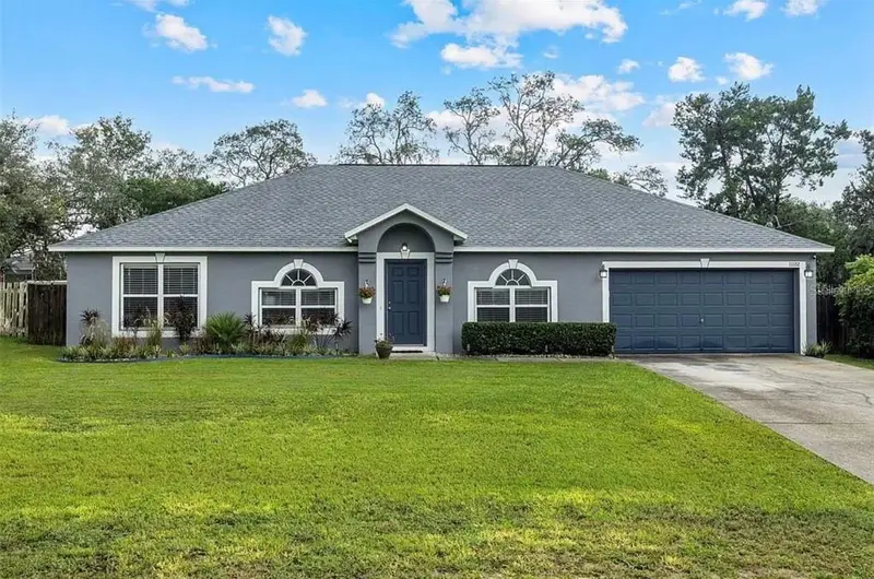 11102 Upton St, FL