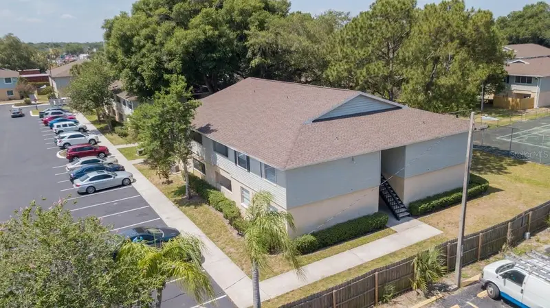 626 Golden Raintree Pl #626, FL