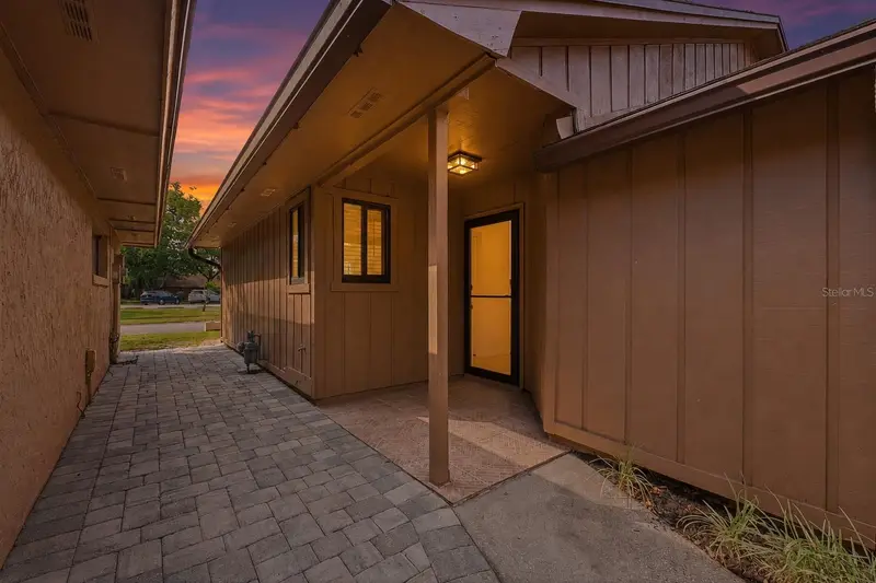 141 Spring Wind Way, FL