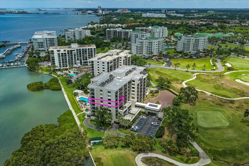 4 Belleview Blvd #503, FL