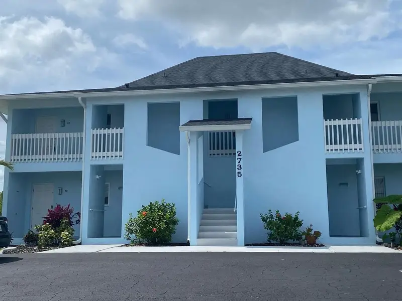 2735 Magdalina Dr #2, FL
