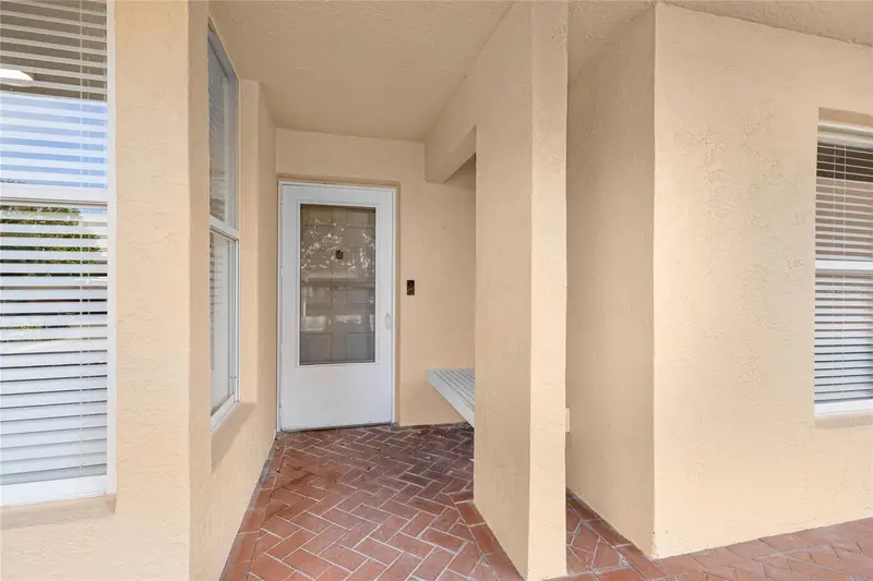 4550 Pinebrook #106, FL