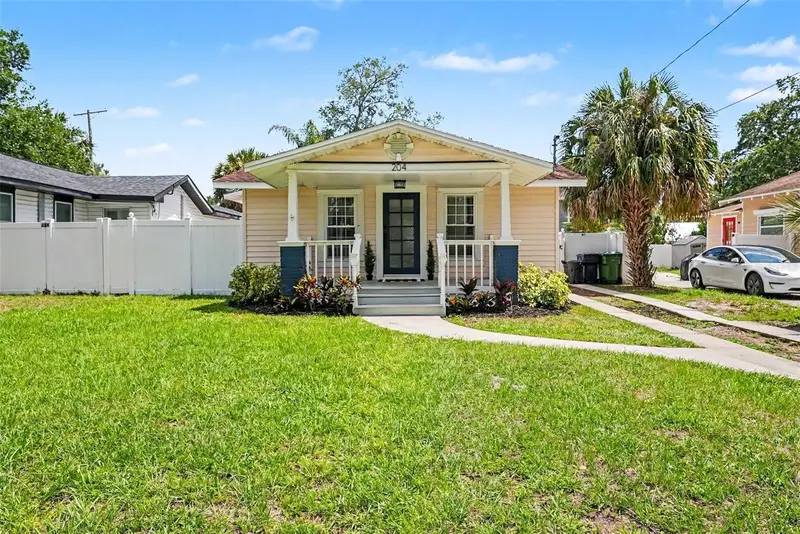 204 W Jean St, FL