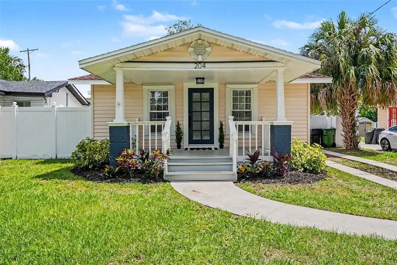 204 W Jean St, FL