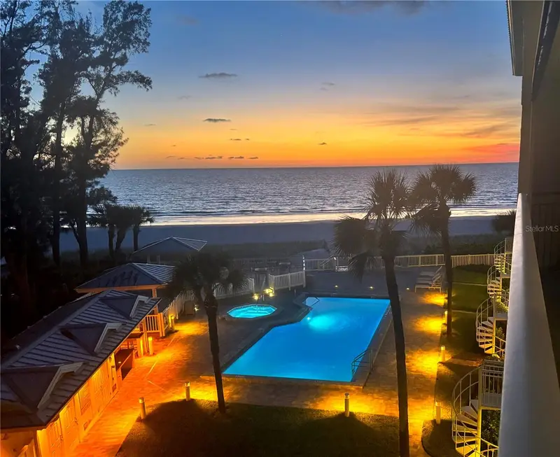 2504 Gulf Blvd #304, FL