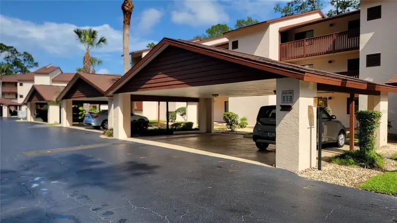 275 Indigo Dr #204, FL
