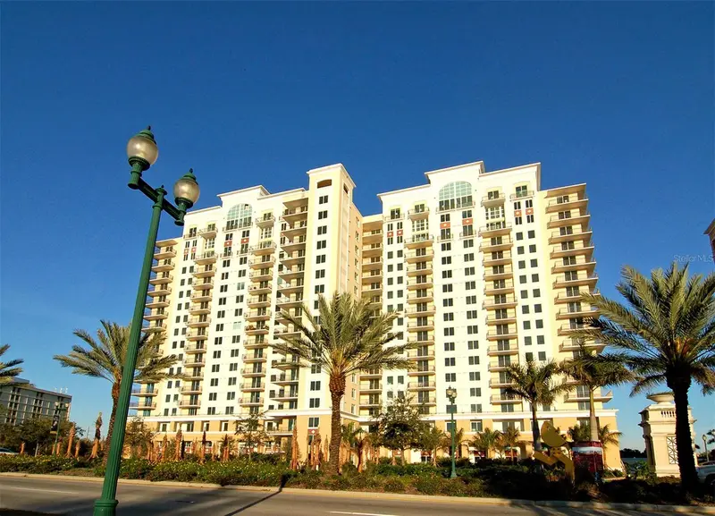 800 N Tamiami Trl #203, FL