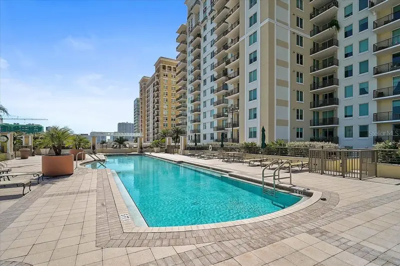 800 N Tamiami Trl #203, FL