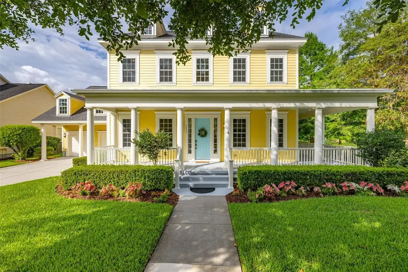 1247 Aquila Loop, FL