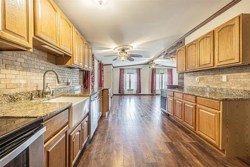 34445 Countryside Dr, FL