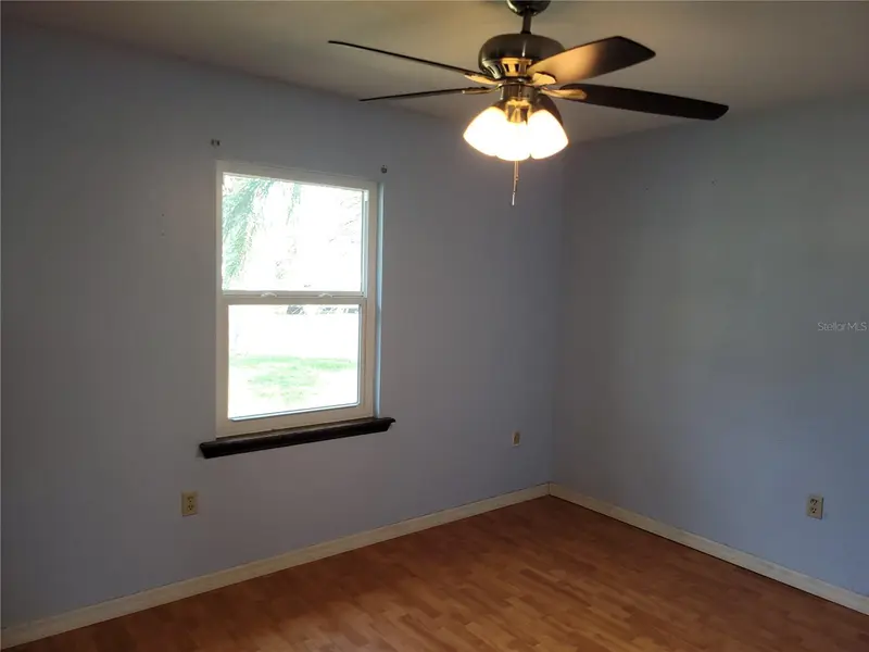 726 Diplomat Ave Se, FL