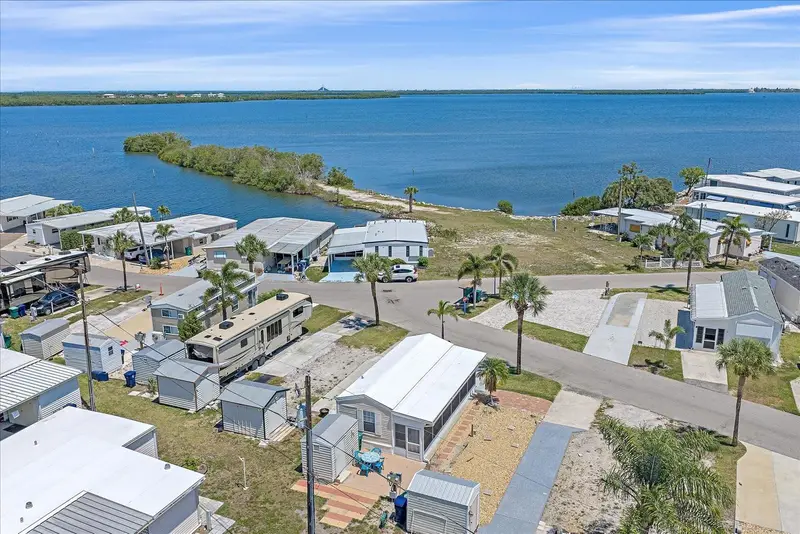 Tropic Isles Co-Op listing